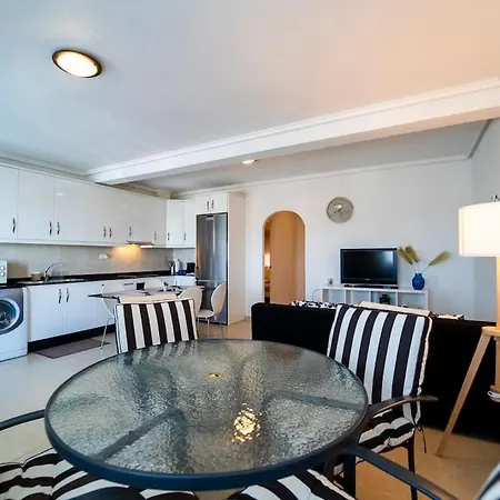 Haven - Cozy Bungalow With Solarium Prázdninový dům